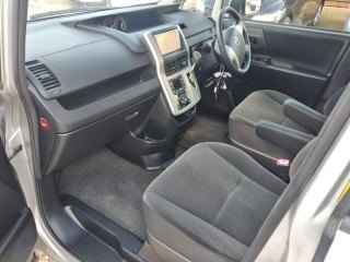 2011 Toyota Noah for sale in Manchester, Jamaica