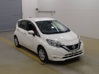 2018 Nissan NOTE