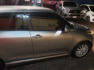 2012 Suzuki Swift