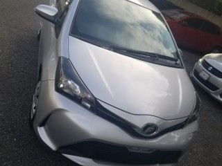 2014 Toyota Vitz for sale in Kingston / St. Andrew, Jamaica