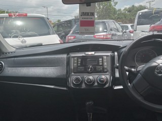 2017 Toyota Corolla Axio