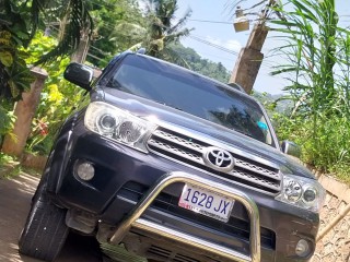 2010 Toyota Fortuner