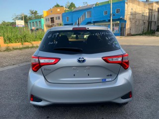 2017 Toyota Vitz