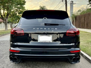 2018 Porsche Cayenne Turbo S