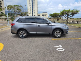 2019 Mitsubishi Outlander for sale in Kingston / St. Andrew, Jamaica