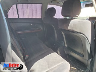 2004 Toyota HARRIER