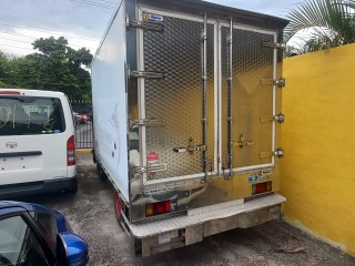 2012 Isuzu ELF FREEZER TRUCK