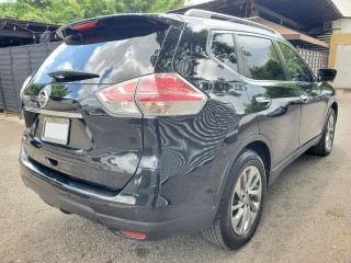 2016 Nissan XTRAIL
$2,690,000