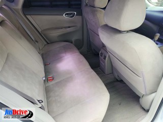 2016 Nissan SYLPHY