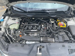 2016 Honda Civic
$2,300,000