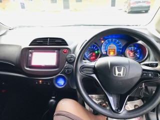 2013 Honda Fit Shuttle