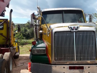 2001 MG Western Star for sale in Clarendon, Jamaica