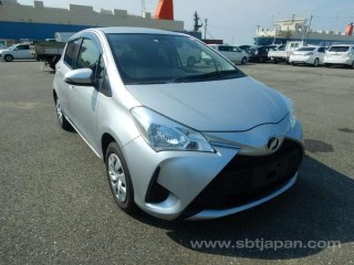 2017 Toyota Vitz