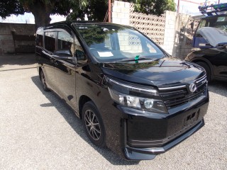 2017 Toyota voxy for sale in Kingston / St. Andrew, Jamaica