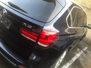 2015 BMW X5
$2,500,000