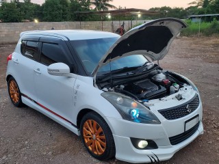 2013 Suzuki Swift RS