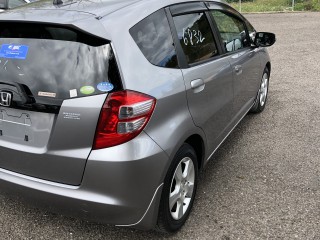 2011 Honda fit for sale in Manchester, Jamaica