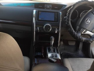 2011 Toyota Mark X for sale in Portland, Jamaica