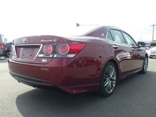 2017 Toyota Crown Athlete S hybrid for sale in Kingston / St. Andrew, Jamaica