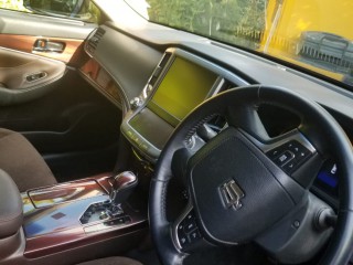 2013 Toyota Crown Royal Saloon for sale in Kingston / St. Andrew, Jamaica