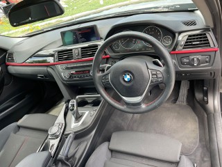 2014 BMW 320i sport