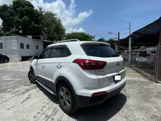 2016 Hyundai CRETA
$2,100,000