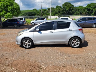 2012 Toyota Vitz