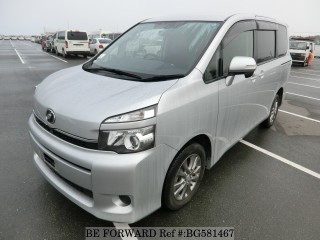 2013 Toyota Voxy for sale in Kingston / St. Andrew, Jamaica