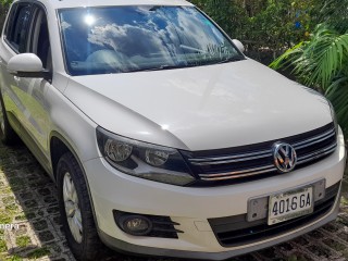 2012 Volkswagen Tiguan