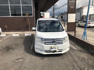 2013 Honda Stepwagon for sale in Kingston / St. Andrew, Jamaica