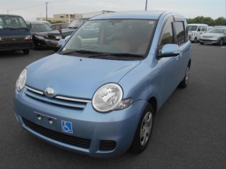 2013 Toyota Sienta for sale in Kingston / St. Andrew, Jamaica