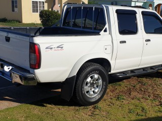 2001 Nissan Frontier for sale in Kingston / St. Andrew, Jamaica