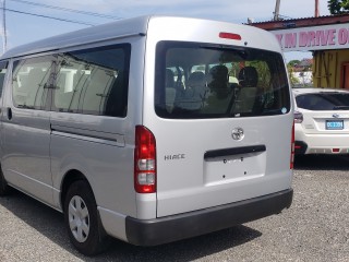 2014 Toyota Hiace fully seated commuter for sale in Kingston / St. Andrew, Jamaica