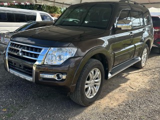 2018 Mitsubishi Pajero