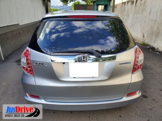 2014 Honda FIT SHUTTLE for sale in Kingston / St. Andrew, Jamaica