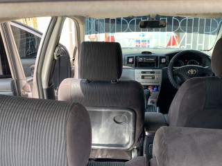 2004 Toyota Allex