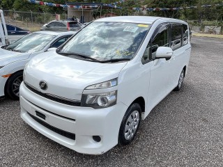 2012 Toyota VOXY for sale in St. Elizabeth, Jamaica