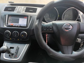 2012 Nissan Lafesta