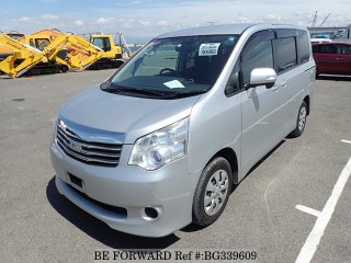 2013 Toyota Noah for sale in Kingston / St. Andrew, Jamaica