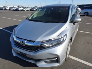 2016 Honda Fit Shuttle Hybrid for sale in Kingston / St. Andrew, Jamaica
