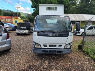 2006 Isuzu Isuzu elf 3 ton tipper trucks for sale in Manchester, Jamaica