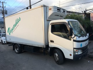 2005 Toyota hino dutro for sale in Kingston / St. Andrew, Jamaica