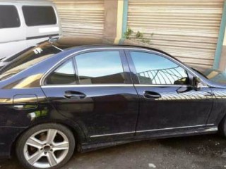 2010 Mercedes Benz C300 for sale in Kingston / St. Andrew, Jamaica