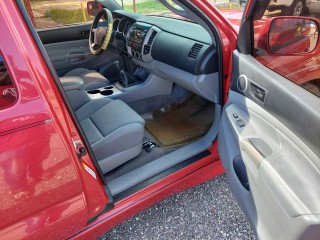 2011 Toyota Tacoma xrunner