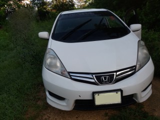 2012 Honda fitshuttle for sale in Clarendon, Jamaica