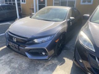 2018 Honda Civic Touring