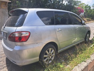2004 Toyota Ipsum for sale in Kingston / St. Andrew, Jamaica