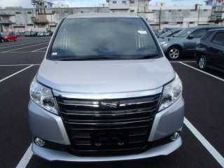 2014 Toyota Noah for sale in Kingston / St. Andrew, Jamaica