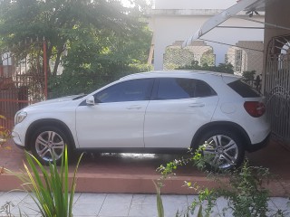 2015 Mercedes Benz GLA 250 4 MATIC for sale in Clarendon, Jamaica