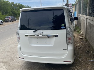 2013 Toyota Voxy for sale in Trelawny, Jamaica